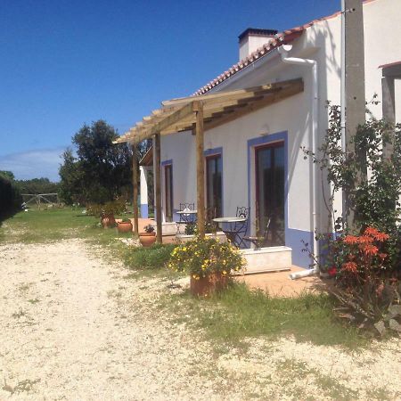 Quintinha Mojud Bed & Breakfast Рогил Екстериор снимка